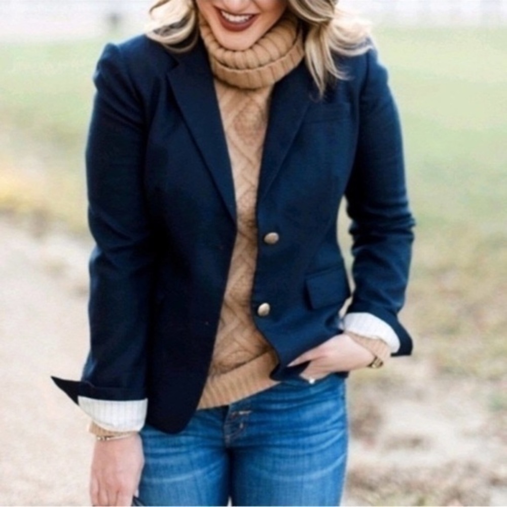 J Crew navy Schoolboy wool blend blazer size 2